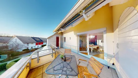 Große Dachterrasse mit Abstellraum - Wohnung kaufen in Bad Krozingen - Wie Neubau! 3,5-Zi-Maisonette-DG-ETW mit  großzügiger sonniger Dachterrasse in guter Lage von BK!