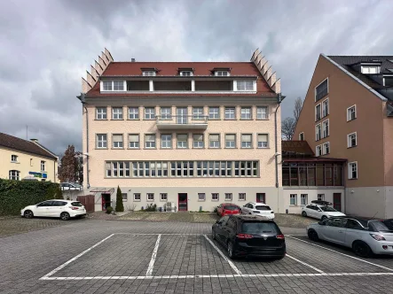  - Büro/Praxis mieten in Überlingen - Zentral in Überlingen - Büro-  oder  Praxisräume im repräsentativen Gebäude