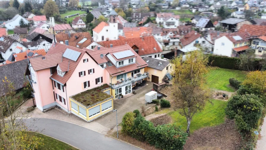 Außenansicht - Haus kaufen in Schönbrunn - Ehemalige Pflegeeinrichtung als Wohn- oder Mehrgenerationenhaus