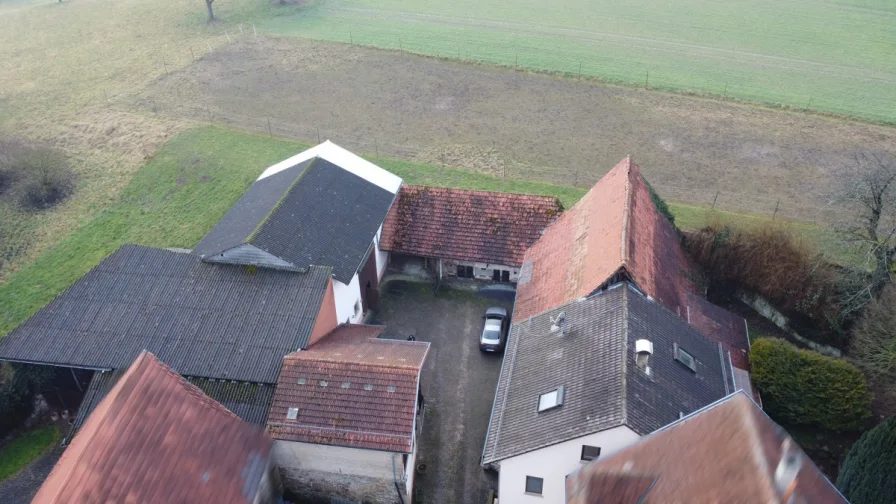 Hofstelle - Haus kaufen in Dielheim / Oberhof - Landwirtschaftliches Anwesen mit rund 4000 m² Grundstück