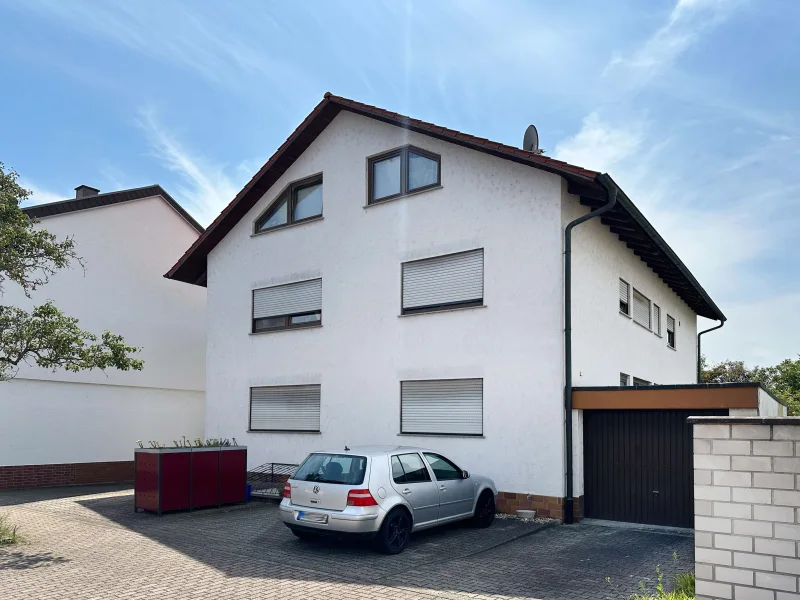 Straßenansicht - Wohnung kaufen in Ketsch - 2-Zimmer-Eigentumswohnung im Topzustand in Ketsch