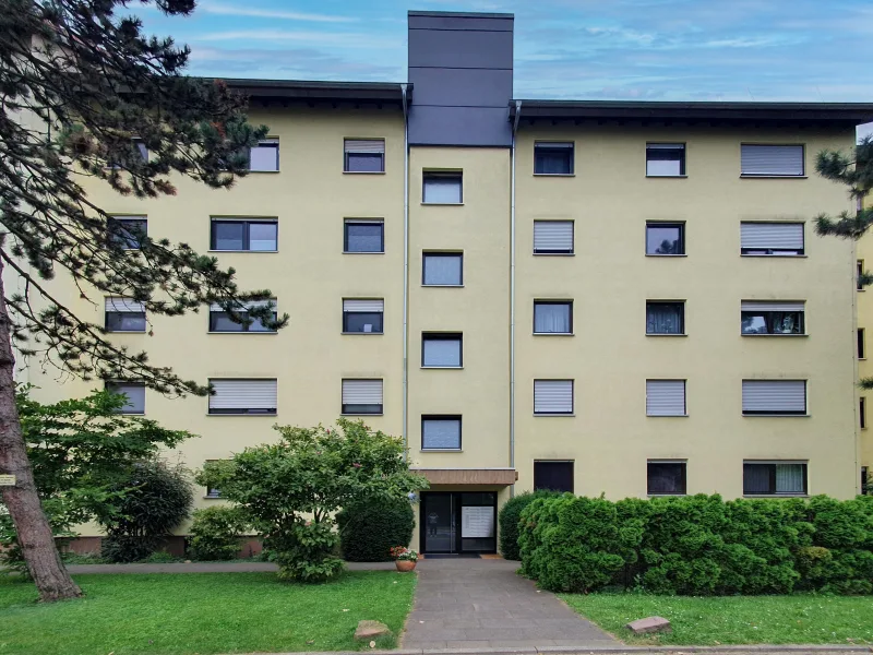 Außenansicht - Wohnung kaufen in Leimen - Gepflegte 2,5-Zimmer-Wohnung mit Balkon am Rande von Leimen