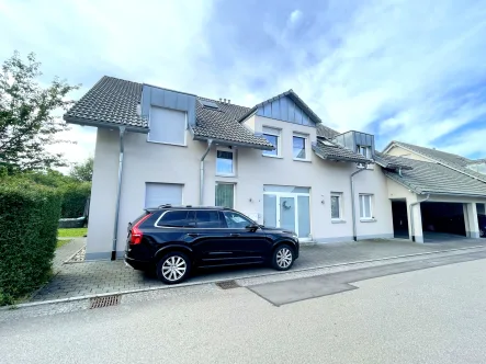 Außenansicht - Haus kaufen in Fischingen - Ideale Doppelhaushälfte in familiäre Umgebung