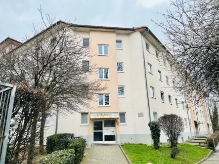 Ansicht Haus - Wohnung kaufen in Müllheim - Top.Neuer Preis! Schöne 3 Zimmerwohnung direkt in Müllheim!