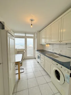 Küche - Wohnung kaufen in Lörrach - 3-Zimmer-Wohnung im Herzen von Lörrach mit Panoramaaussicht!