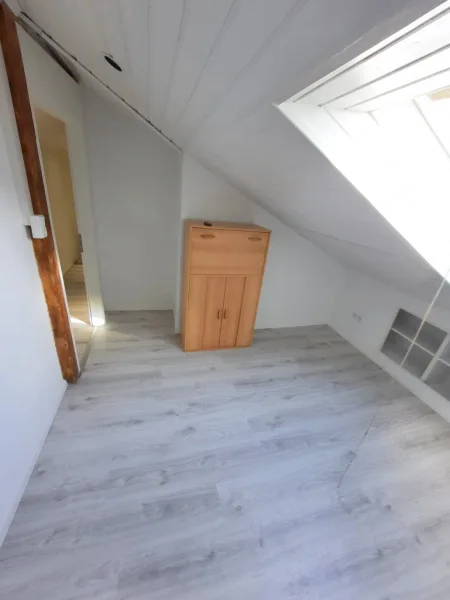 Ihr eigenes Zimmer - Wohnung mieten in Lörrach - WG Zimmer zu vermieten, neuer Mitbewohner gesucht