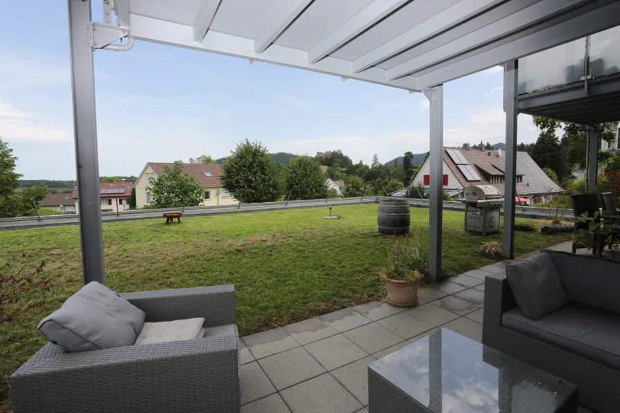 RW4A0845 - Sonstige Immobilie kaufen in Badenweiler - Luxuswohnung mit traumhafter Terrasse und Burgblick!- Aufzug- Lichtdurchflutet- Garten und mehr!!!