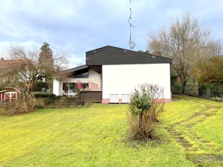  - Haus kaufen in Kandern - Einfamilienhaus mit Einliegerwohnung und großem Garten!