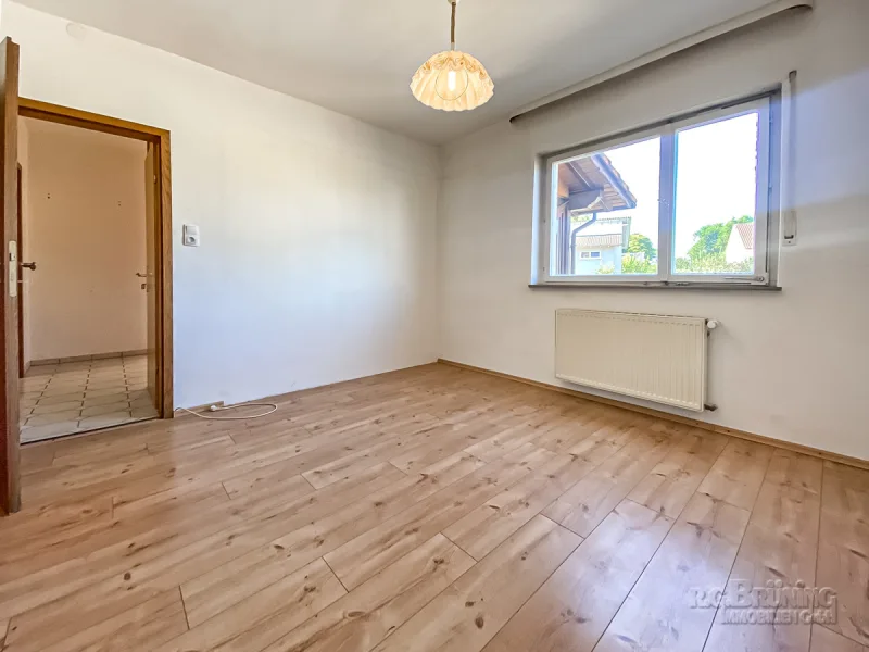 Erdgeschoss: Büro / Gästezimmer