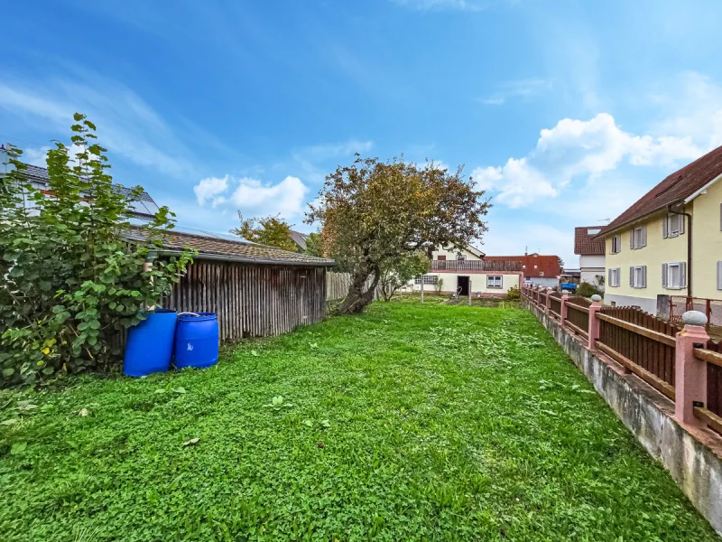 Rückwärtige Gartenansicht