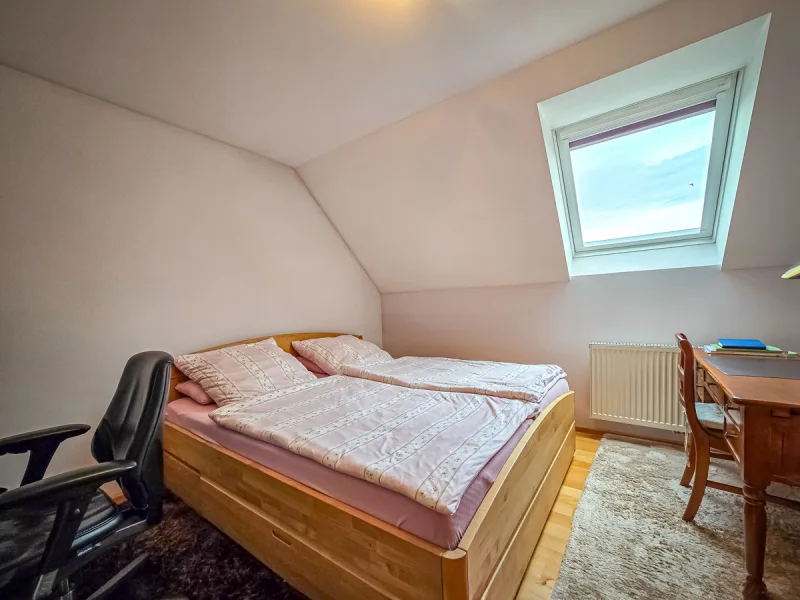 Schlafzimmer OG