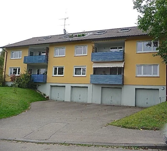  - Wohnung kaufen in Lahr - Sonnige 4 Zi.-Wohnung mit schöner Aussicht und zwei Balkonen