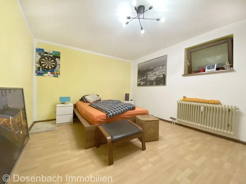 Schlafzimmer Untergeschoss