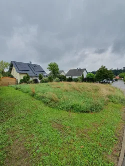 Ansicht Grundstück - Grundstück kaufen in Ofterdingen - schönes EFH-Eckbaugrundstück in Ofterdingen, Gebiet Banweg