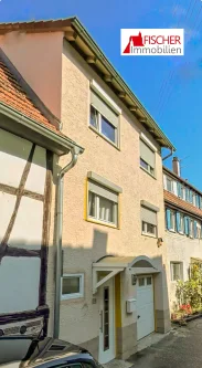 Außenansicht - Haus kaufen in Vaihingen/Enz-Horrheim - Warum eine Eigentumswohnung, wenn es auch ein Häuschen sein kann...