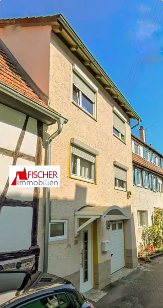 Außenansicht - Haus kaufen in Vaihingen/Enz-Horrheim - Warum eine Eigentumswohnung, wenn es auch ein Häuschen sein kann...