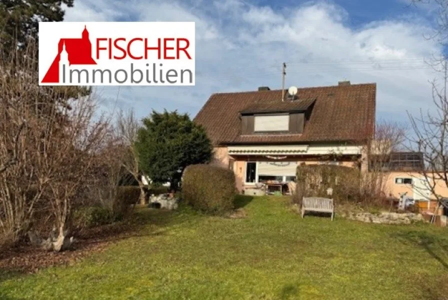 Ansicht vom Garten - Haus kaufen in Vaihingen/Enz - Charmantes Einfamilienhaus mit großem Garten...