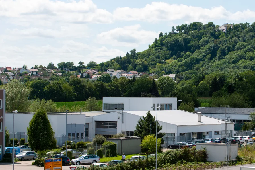 Heckenwiesen 22 - Asperg - Halle/Lager/Produktion kaufen in Asperg - Vielfältig nutzbare Gewerbeimmobilie nähe Autobahnanschluss A81 - bisher KFZ-Schulungscenter