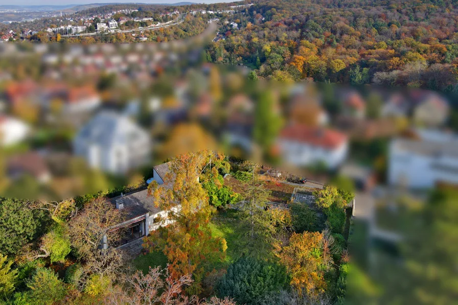  - Grundstück kaufen in Stuttgart - Einzigartiges Grundstück mit Zweifamilienhaus in bester Wohnlage in Stuttgart