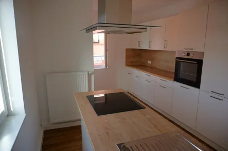 Küche - Wohnung mieten in Freudenstadt - Hochwertig modernisierte Wohnung mit großer Dachterrasse in zentraler Lage.