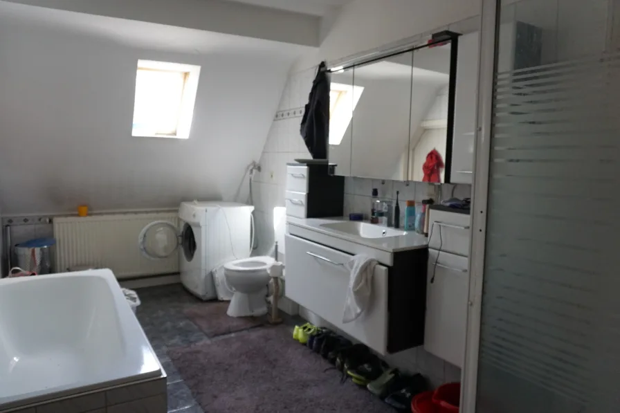 Badezimmer DG