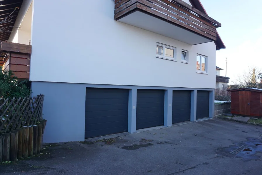 Zufahrt zur Garage