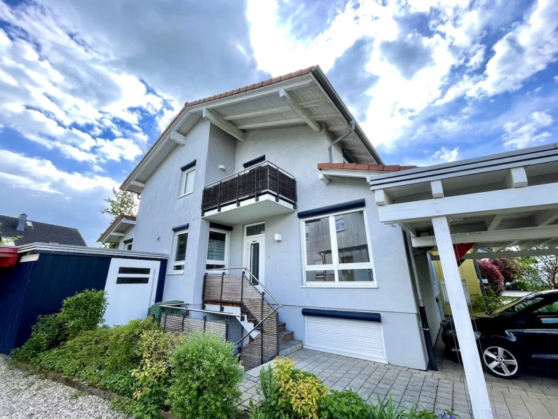 Ansicht - Haus kaufen in Hohberg - Intelligentes Haus in ruhiger, bester Lage und kleiner Einliegerwohnung 