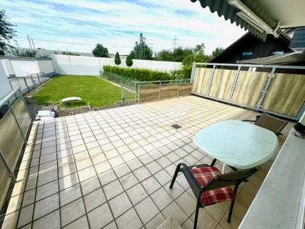 Süd-West-Terrasse - Wohnung kaufen in Mannheim - 3 ZKB-EG + 2 ZKB-Sout.-ETW in Mannheim mit großem Garten.