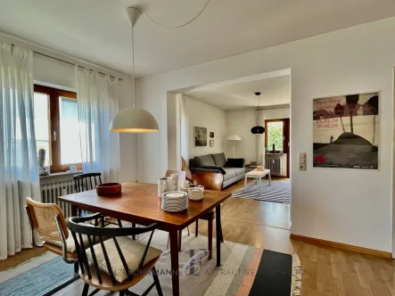 Essbereich - Wohnung kaufen in Radolfzell am Bodensee - Helle und freundliche 3,5-Zimmer-Wohnung mit großem Balkon, Garage und Gartenblick