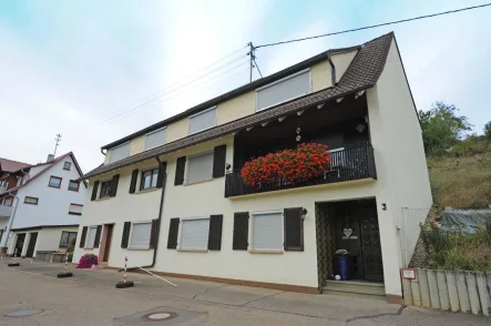 Außenansicht - Haus kaufen in Alpirsbach - Bezauberndes Mehrfamilienhaus in Römlinsdorf