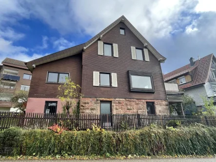 Außenansicht - Haus kaufen in Freudenstadt - Ansprechendes Wohnhaus in attraktiver, zentraler Lage Freudenstadts
