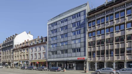 Außenansicht - Büro/Praxis mieten in Freiburg - Vielfältig nutzbare Großraumfläche direkt an der Kaiser-Joseph-Straße