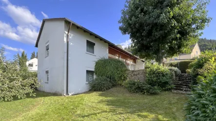  - Haus kaufen in Freiburg i. Br. / Littenweiler - Bieterverfahren - Ihr Zuhause in traumhafter Hanglage mit großem Garten und Einliegerwohnung