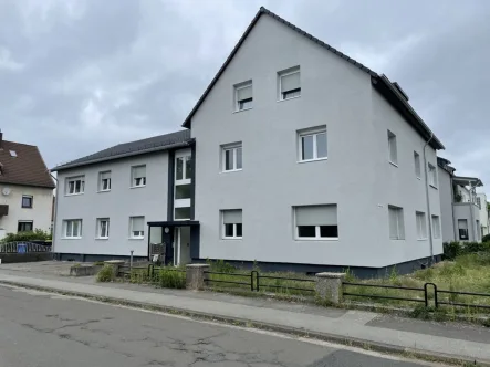  - Haus kaufen in Homburg - 9-Familienhaus in Homburg nach umfangreicher Sanierung- Top Rendite