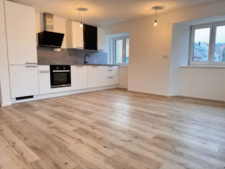   - Wohnung kaufen in Emmingen-Liptingen - 3-Zimmer OG Wohnung im Neubau-Standard mit Balkon und Küche!