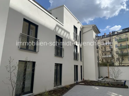 Frontansicht - Wohnung mieten in München - München - Haidhausenneuwertig, ruhig und verkehrsgünstig