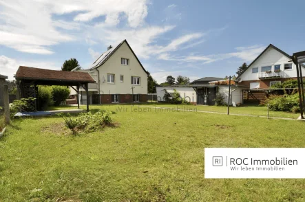 Titelbild  - Haus kaufen in Blankenfelde-Mahlow - Zwei Häuser + Platz für Ihr Büro! Blankenfelde-Mahlow