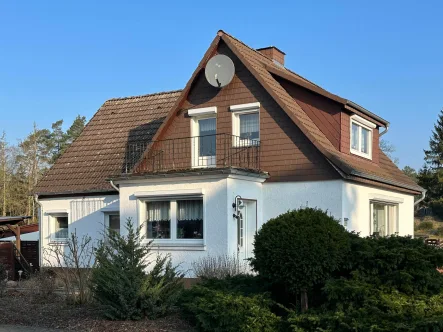  - Haus kaufen in Winsen - Winsen: Einfamilienhaus in attraktiver Wohnumgebung auf weitläufigem Grundstück 