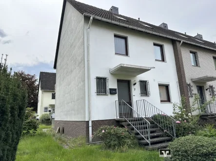 Nordansicht - Haus kaufen in Wedemark - Mellendorf: Sonniges Reihenendhaus