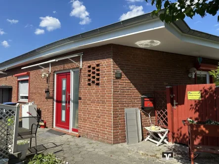 Eingang - Haus kaufen in Burgwedel - Großburgwedel - zentrumsnah: Ebenerdiger Bungalow