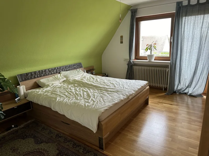 Schlafzimmer mit Balkon