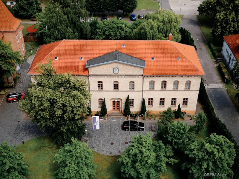 Luftansicht - Büro/Praxis kaufen in Celle - Celle: Attraktive Kapitalanlage - Historisches Gebäude in Innenstadtnähe