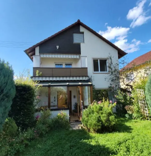 Ansicht - Haus kaufen in Leutenbach-Nellmersbach - Renovierungsbedürftiger Altbau mit guter Bausubstanz