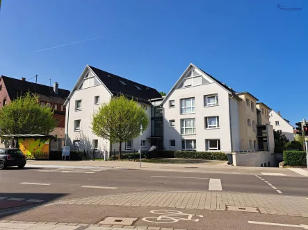 Hausansicht - Wohnung kaufen in Fellbach / Schmiden - Schöne Maisonette mit großem Balkon in guter Lage!