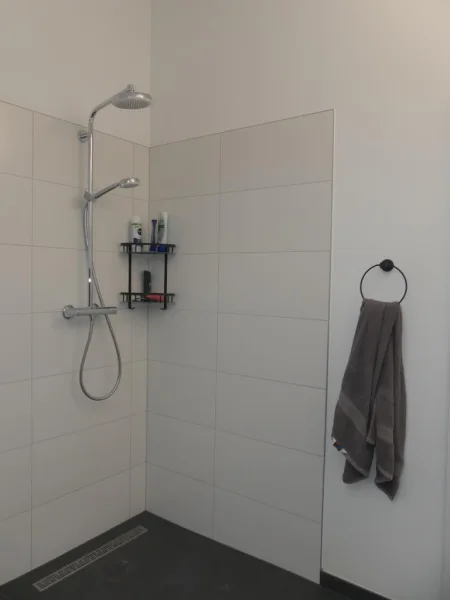 Badezimmer DG