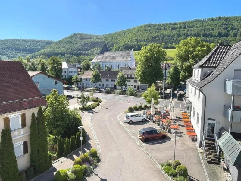 Deggingen - Wohnung kaufen in Deggingen - Sonniger Wohntraum! 4,5 Zimmer-Wohnung mit interessanter Fernsicht!