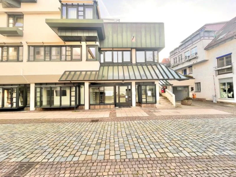 Außenbild 1 - Büro/Praxis mieten in Esslingen - Büro oder Behandlungsflächen im Herzen von Esslingen!
