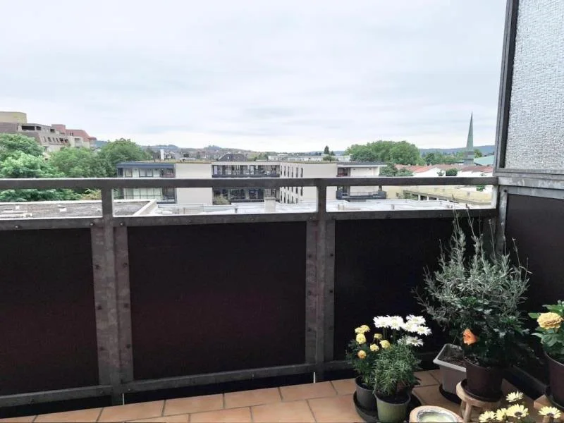 Stuttgart - Wohnung kaufen in Stuttgart - Ideal für Kapitalanleger! 1 Zimmer-Apartment mit Balkon & TG-Stellplatz!