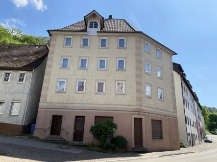 Außenansicht - Haus kaufen in Sulz am Neckar - Mehrfamilienhaus in zentraler Lage im Herzen von Sulz