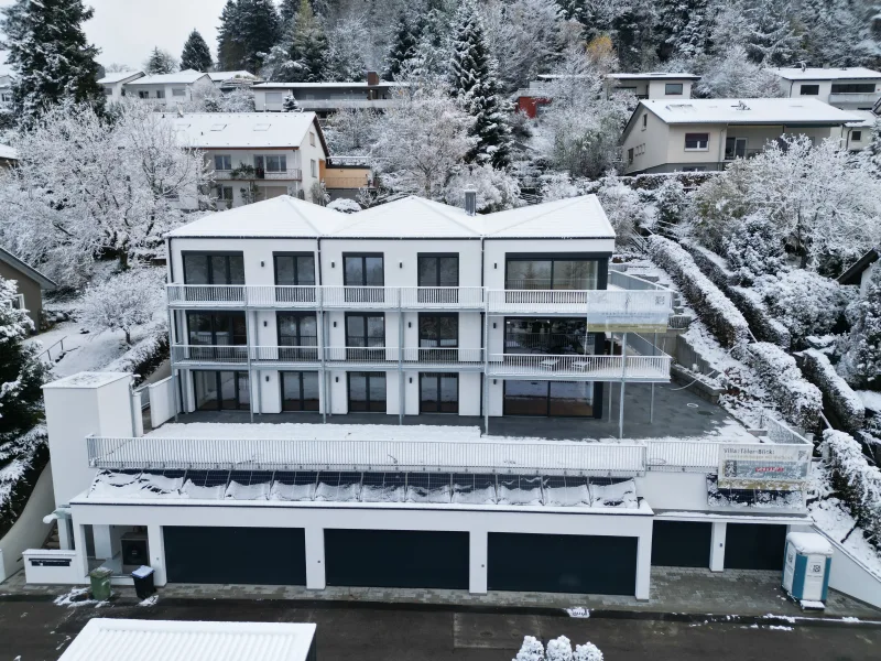 Villa 2 Tälerblick im Winter - Wohnung kaufen in Waldkrich - Stilvolles Wohnen mit Aussicht – Exklusive Loft-Styl-Wohnung in der Villa 2 Tälerblick